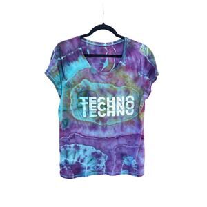 Tie Dye "Techno" Graphic T-Shirt | Women’s Shirt | Geode Tie - Ice Dye